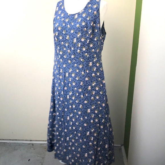 Vintage Dresses & Skirts - Vintage 90s Lightweight Breezy Chambray Blue and White Floral Midi Tank Sundress